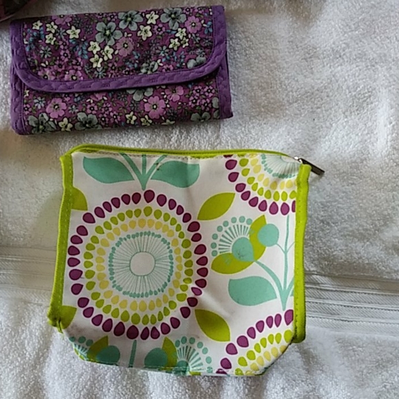 Make-up bag bundle - Picture 2 of 8